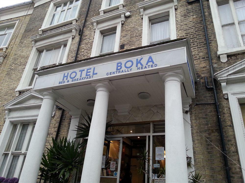 West Brompton Апарт-отель
